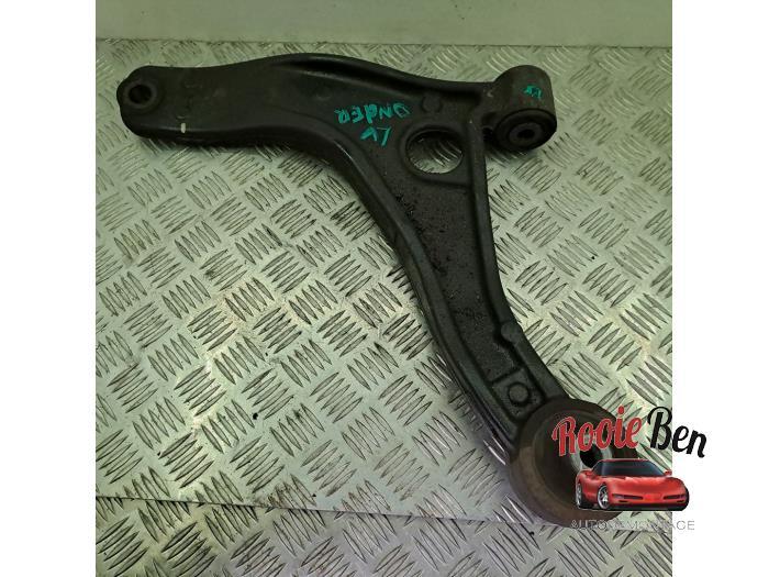 Draagarm links-voor van een Renault Master, Gebruikt, -, Renault, -