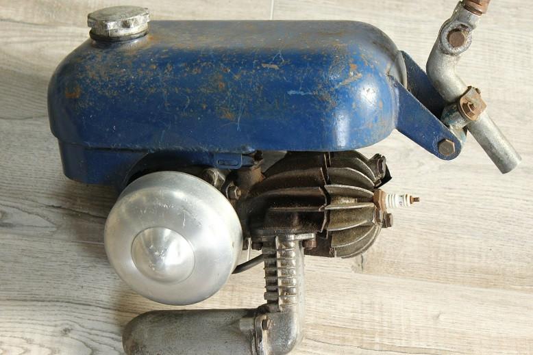 Trojan minimotor hulpmotor 1950's cyclemotor hilfsmotor, Fietsen en Brommers, Ophalen, Gebruikt, Overige typen, Overige merken