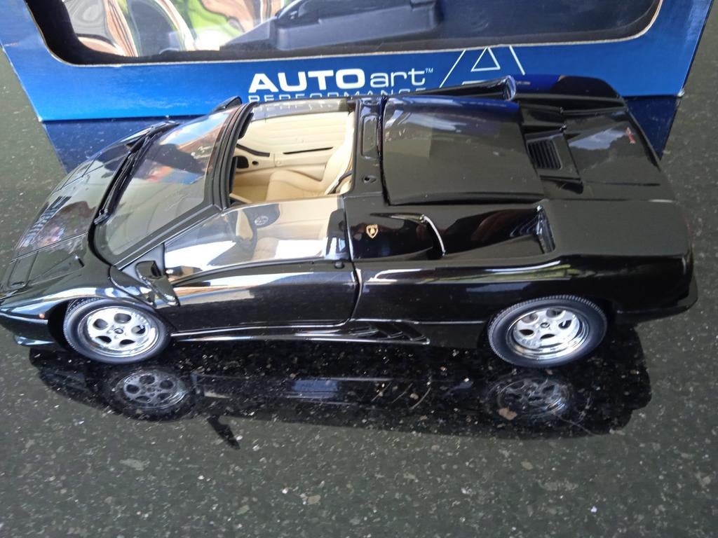 Autoart Lamborghini Diablo Roadster zwart 1:18, Ophalen of Verzenden, Zo goed als nieuw, Auto, Autoart