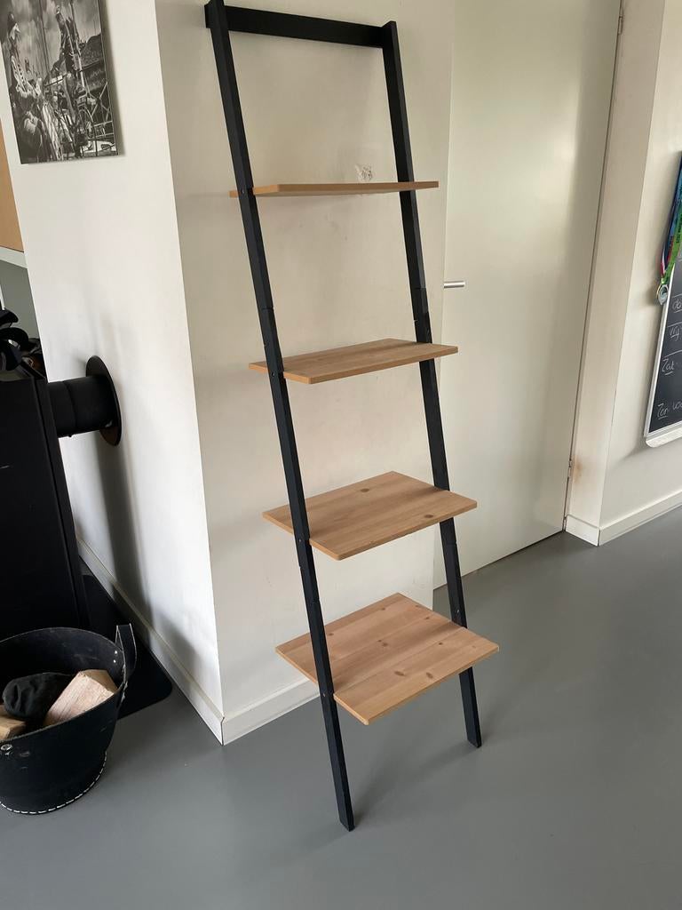 Leuk ladderkastje voor bv meidenkamer, Ophalen, Gebruikt