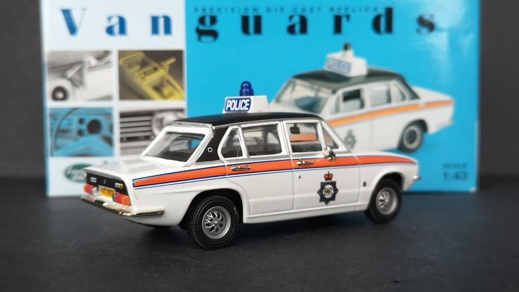 Triumph Dolomite Sprint police West Yorkshire Vanguards Pol, Hobby en Vrije tijd, Modelauto's | 1:43, Auto, Nieuw, Info@corgiclassics.co.uk
