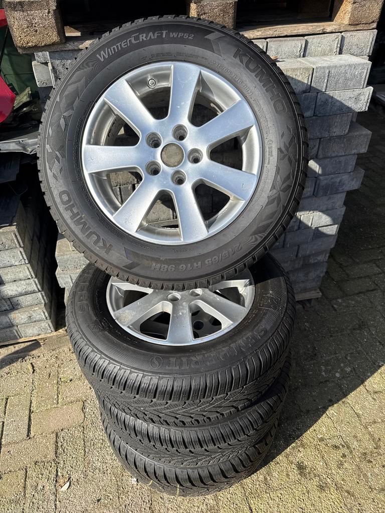 Winterset Nissan Qashqai 215/65R16, 16 inch, Band(en), Personenwagen, Gebruikt