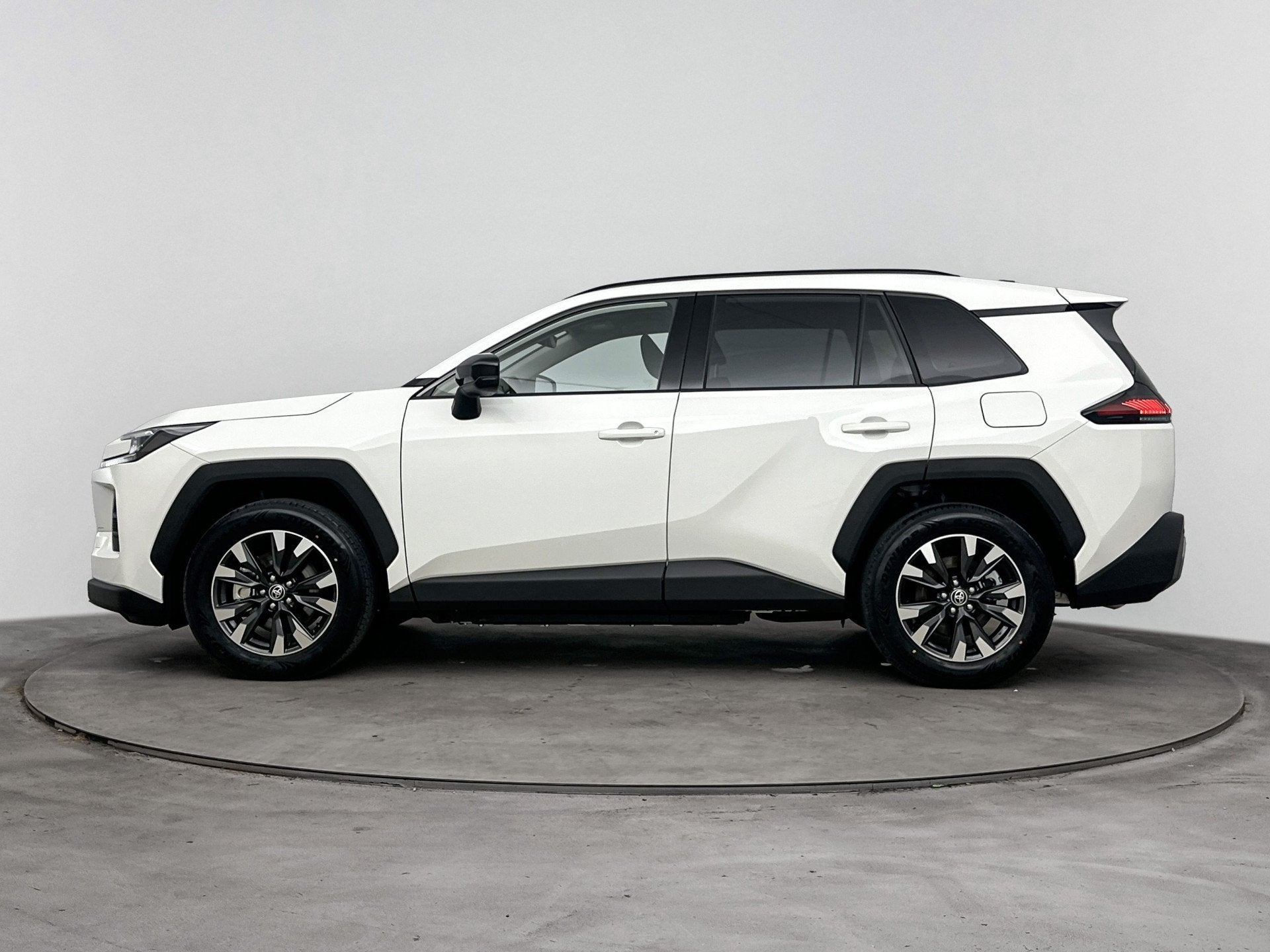 Toyota RAV4 2.5 Plug-in Hybrid 270 Dynamic | Stuur-Stoelverw, Automaat, 12 maanden, Stof, Gebruikt