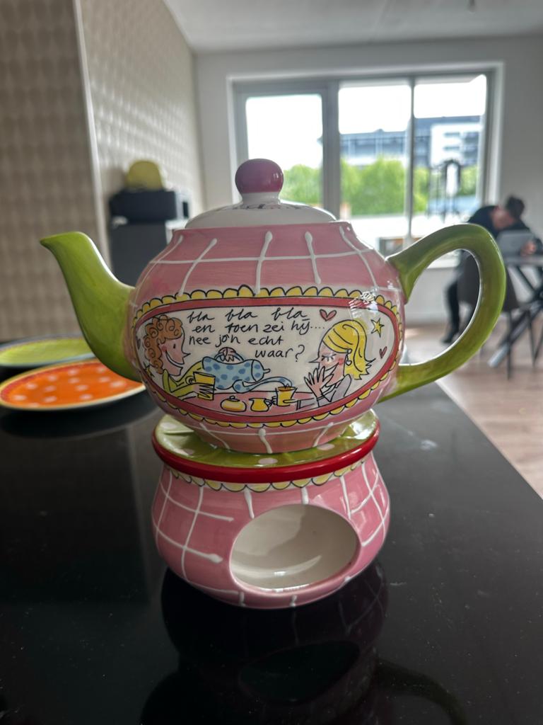 Blond Amsterdam Servies: Theepot, Mokken & Borden, Huis en Inrichting, Keuken | Servies, Blond Amsterdam, Ophalen of Verzenden