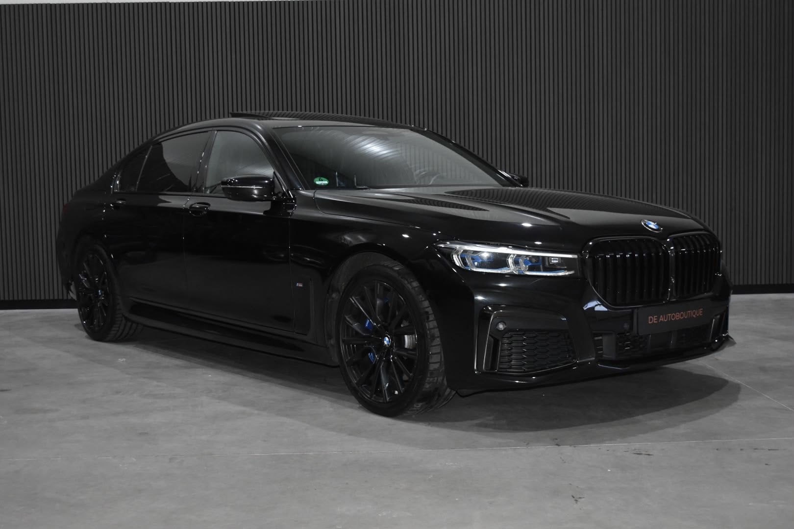 BMW 7-serie 745Le High Exe M-Sport / Pano / 93% SOH / 4WD Be, Auto's, Automaat, Achterwielaandrijving, Gebruikt, Zwart