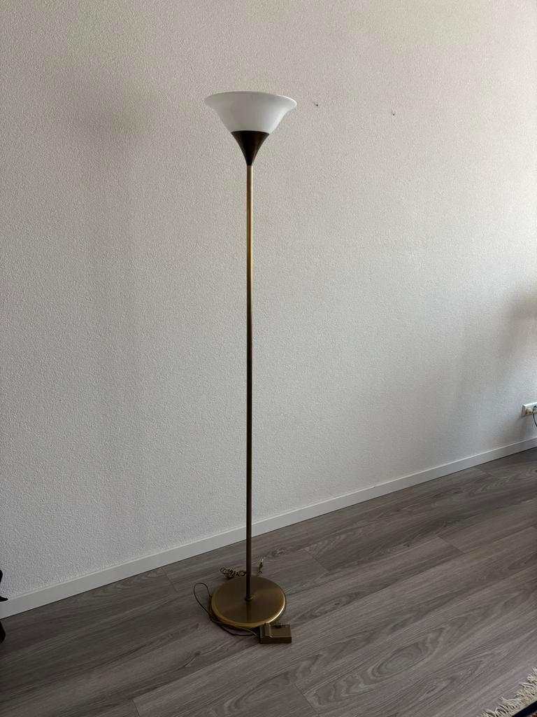 Vloerlamp uplight messing + kelk wit hlas, 185 cm, dimbaar, Ophalen, Zo goed als nieuw, Glas, 150 tot 200 cm