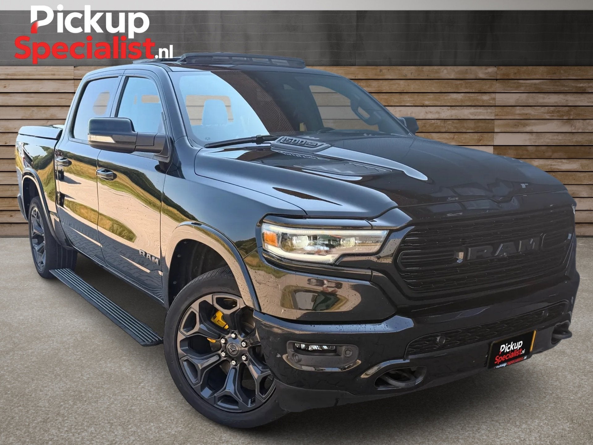 Dodge Ram 1500 5.7 V8 4x4 Crew Cab Limited , STERRENHEMEL ,, Automaat, Zwart, Zwart, Leder