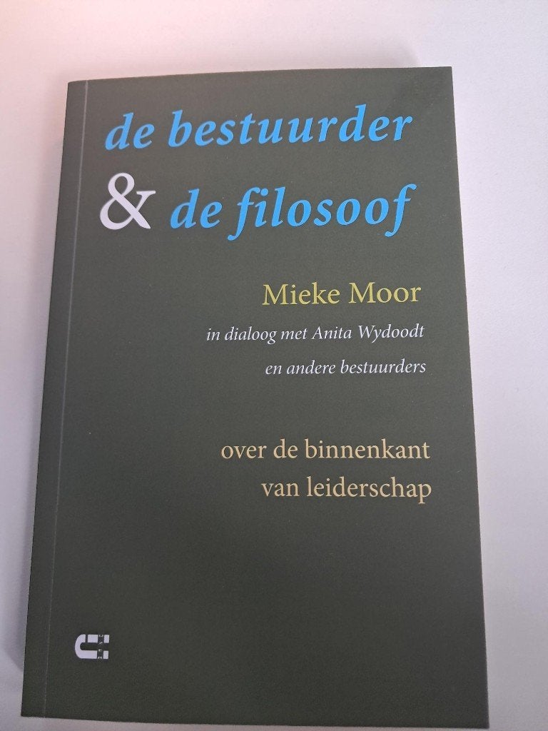 De bestuuder & de filosoof, Ophalen of Verzenden, Nieuw, Mieke Moor