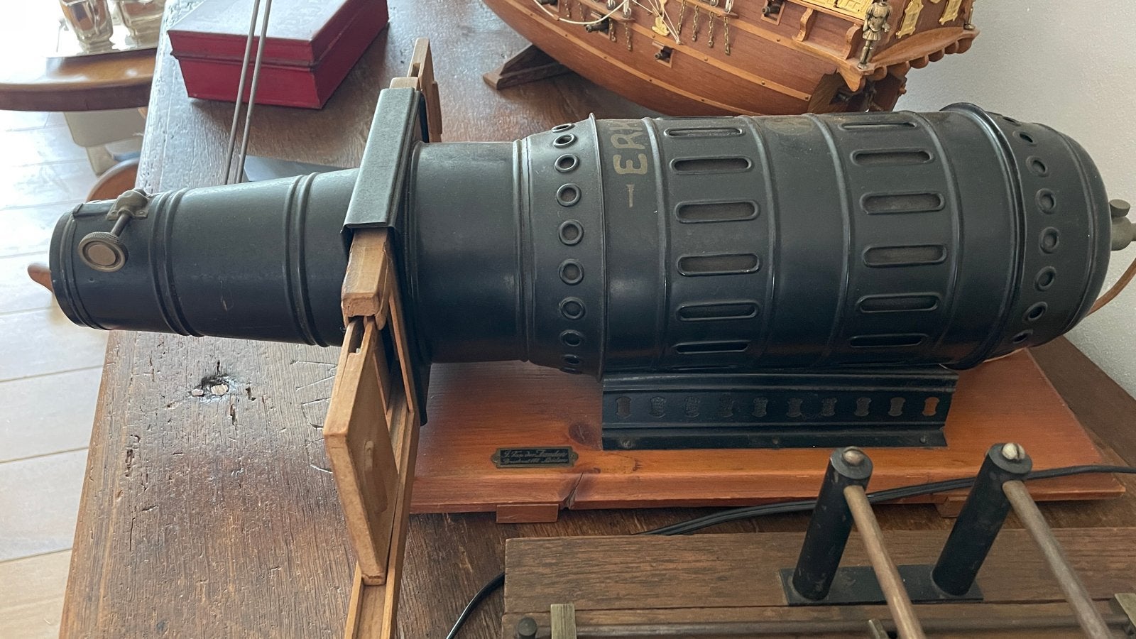 Antieke Toverlantaarn met Glazen Dia's (begin 1900), Antiek en Kunst, Ophalen of Verzenden