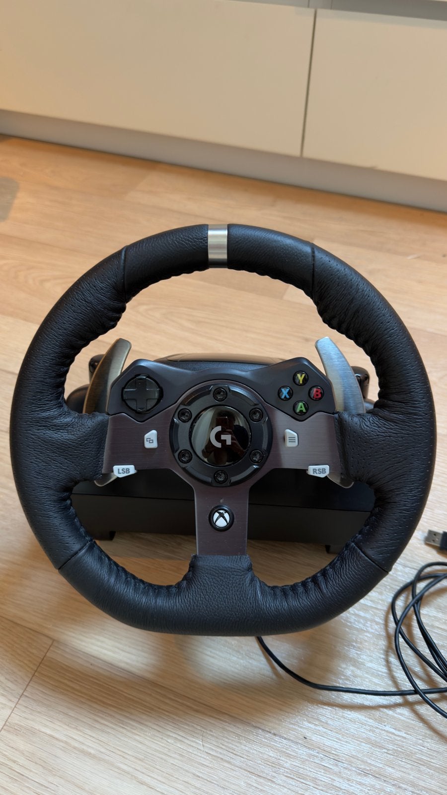 Nieuwe Logitech G920 Driving Force set, Spelcomputers en Games, Ophalen of Verzenden, Nieuw, Stuurtje of Sportattribuut, Xbox One