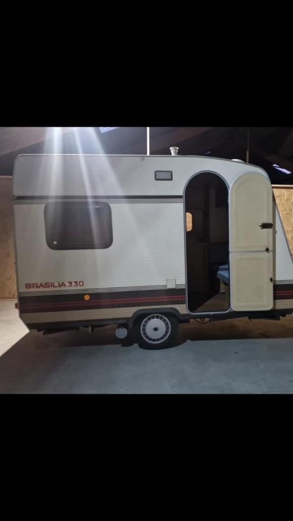 caravelair brasilia 330 4 pers voortent max 750  super goed, 2 aparte bedden, Stabilisator, Bedrijf, 500 - 750 kg