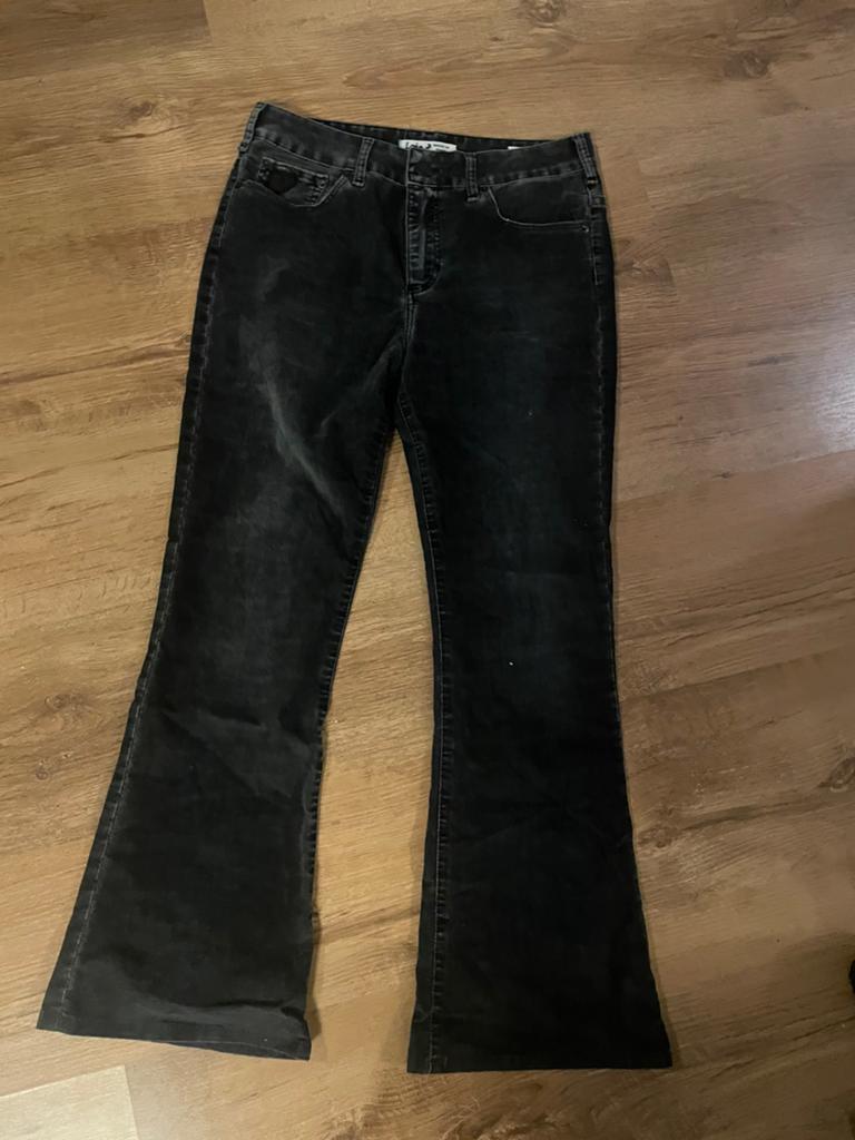 Broek Lee model lois grijs 27 32 stretch flaired flaire, Ophalen of Verzenden, Zo goed als nieuw, Grijs, W27 (confectie 34) of kleiner