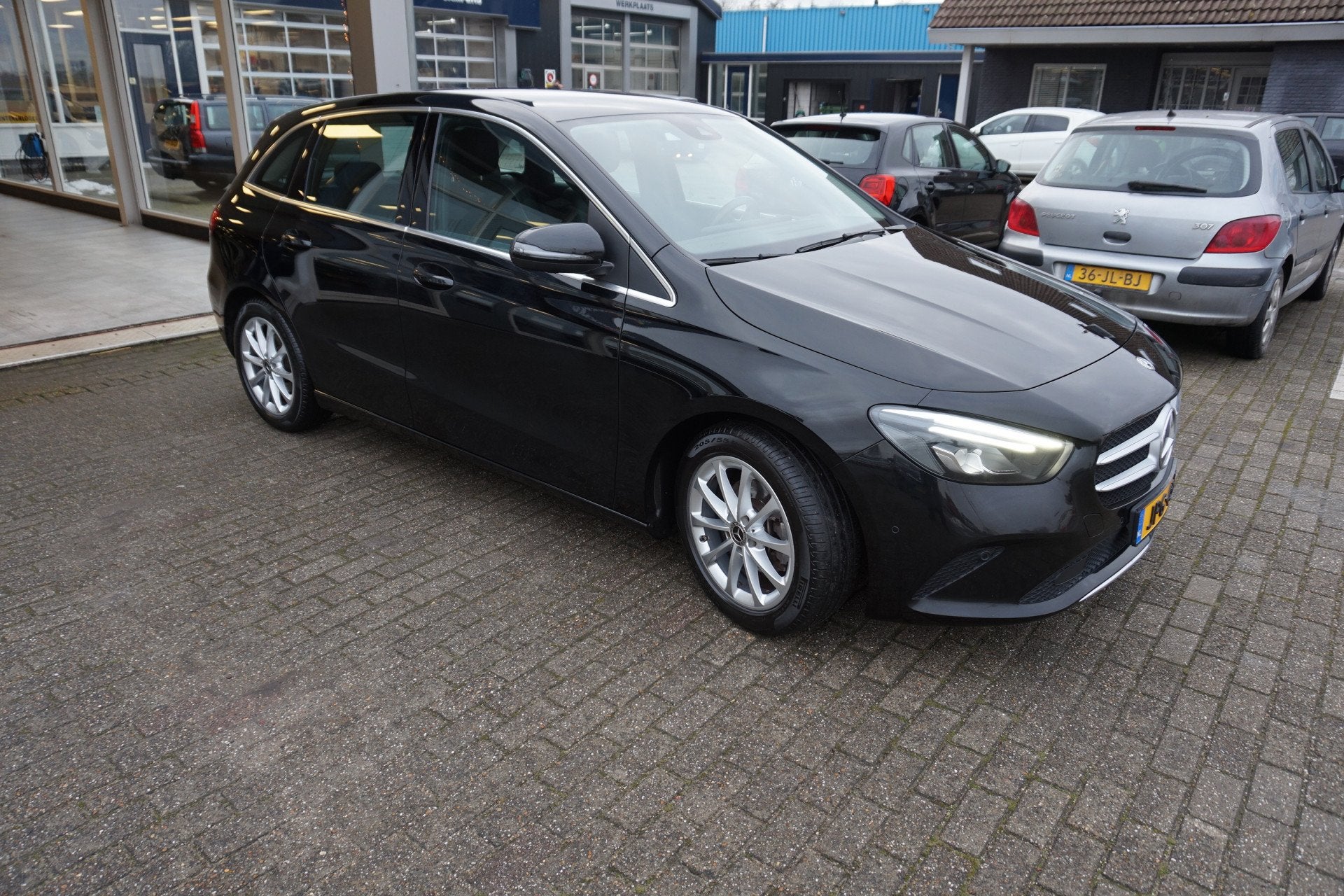 Mercedes-Benz B-Klasse 180 Business Solution AMG ,56dkm Auto, Auto's, 12 maanden, 136 pk, Gebruikt, 4 cilinders