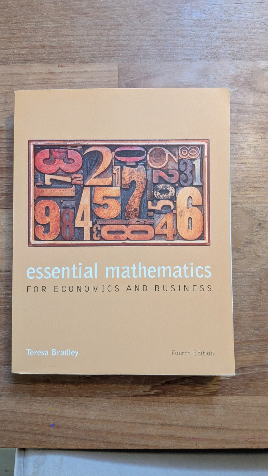 Essential Mathematics for Economics and Business, Boeken, Ophalen of Verzenden, Zo goed als nieuw, WO, Teresa Bradley
