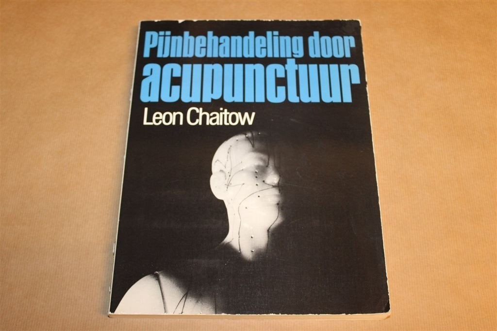 Pijnbehandeling door Acupunctuur — Chaitow 1980, Ophalen of Verzenden, Gelezen