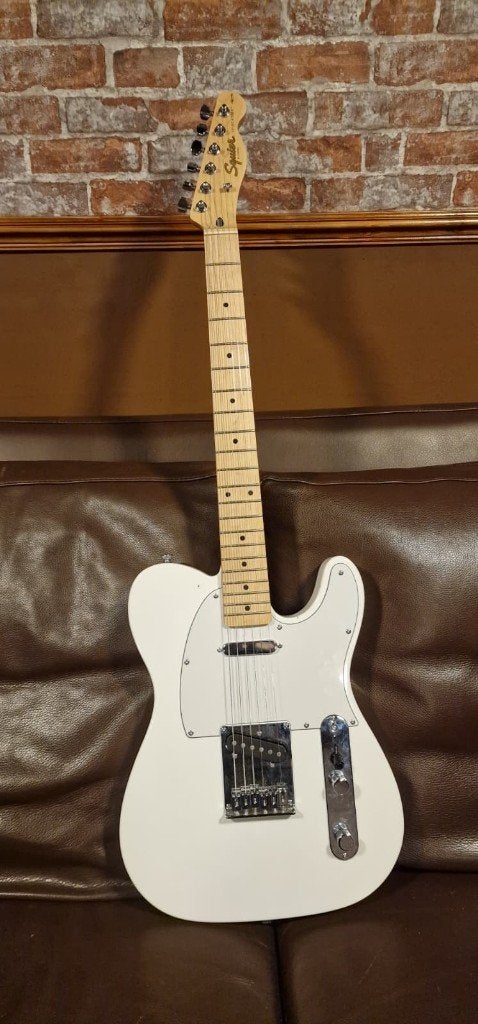 Squier Affinity Telecaster White, Ophalen of Verzenden, Zo goed als nieuw, Solid body, Fender