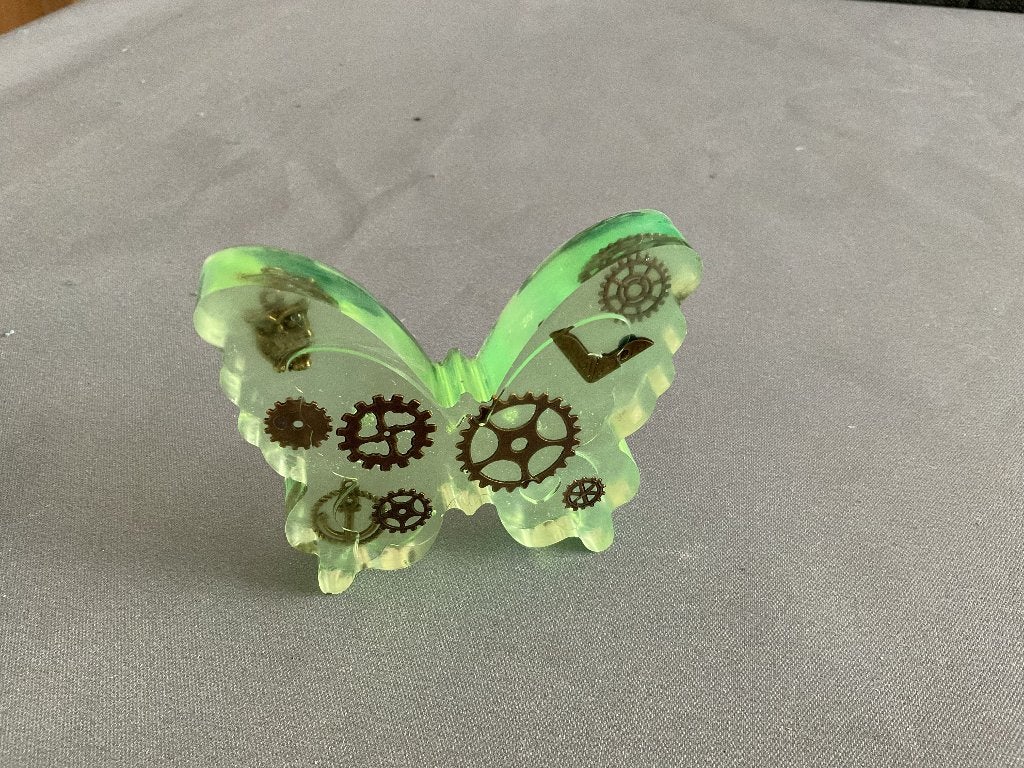 Leuke doorzichtig groene vlinder 7x8cm, Fantasie, Nieuw, Ophalen of Verzenden, Kunststof