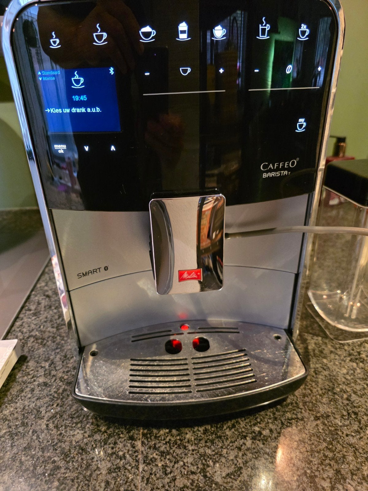 zgan melitta caffeo barista, Witgoed en Apparatuur, Koffiezetapparaten, Ophalen, Afneembaar waterreservoir, Koffiemachine, Zo goed als nieuw