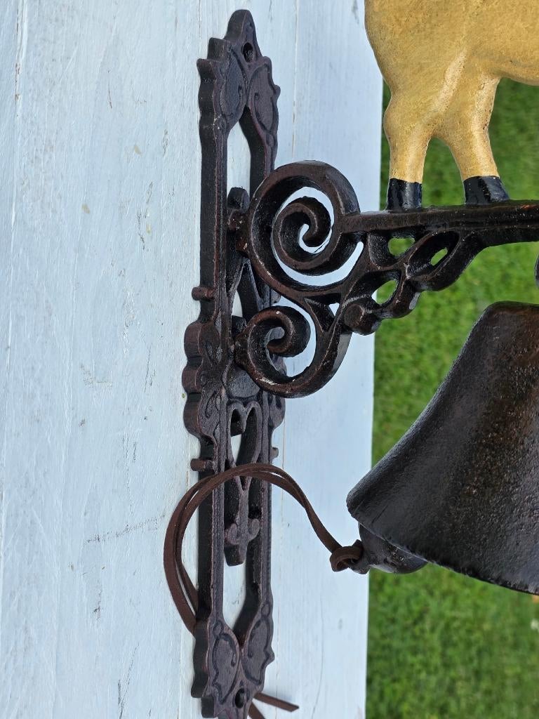 VARKEN // deurbel / gietijzer, Tuin en Terras, Tuinwanddecoratie, Huis en tuin decoratie Marie, Nieuw, Info@huisentuindecoratiemarie.nl