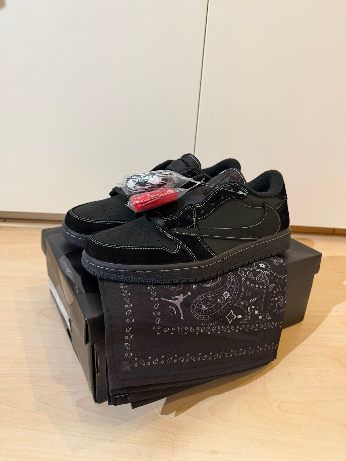 Nike Air Jordan 1 Low Travis Scott Black Phantom, Kleding | Heren, Schoenen, Zwart, Nieuw, Ophalen of Verzenden, Sneakers of Gympen