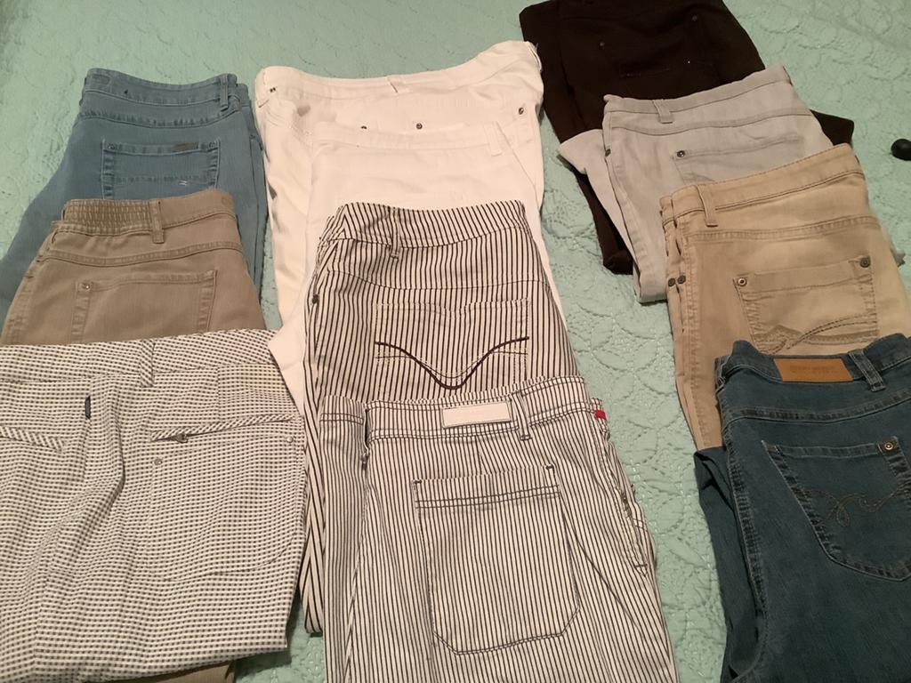 Diverse broeken maat 42, Kleding | Dames, Ophalen of Verzenden, Zo goed als nieuw, Overige kleuren, W33 - W36 (confectie 42/44)