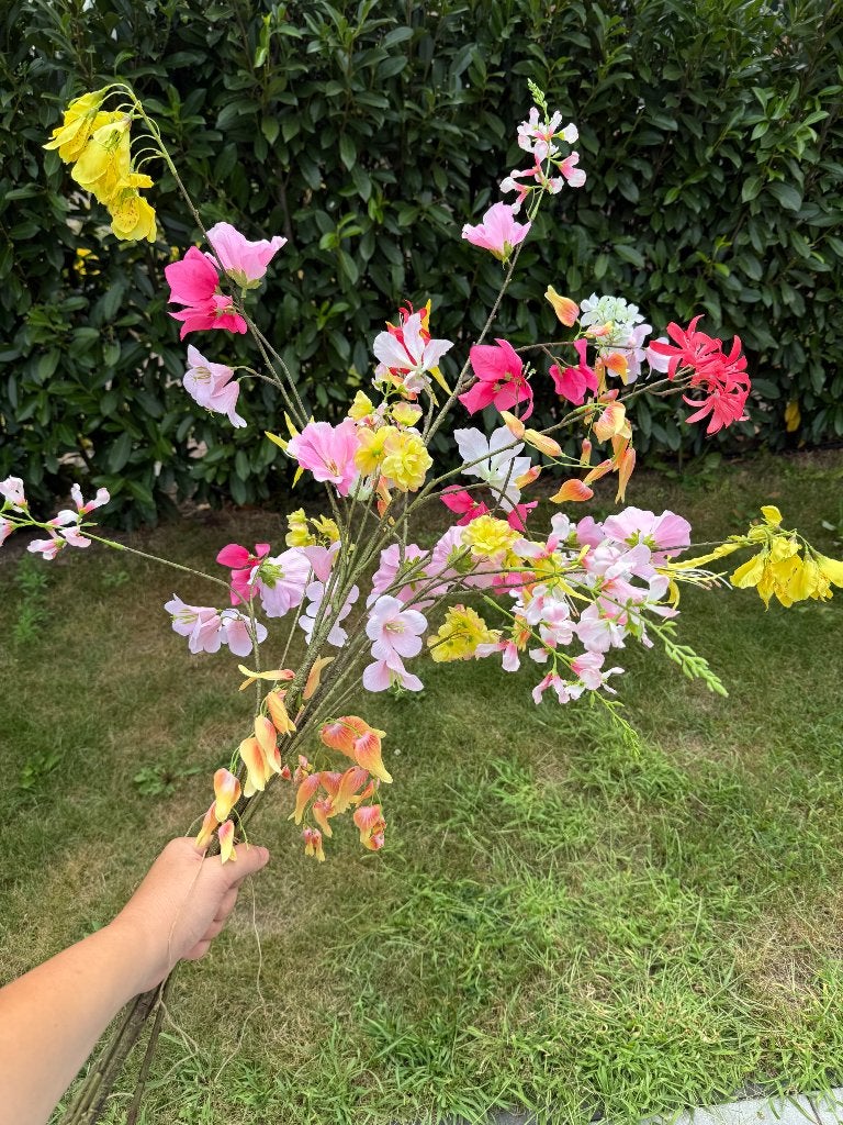 Zijden bloemen, Overige typen, Zijde, Ophalen of Verzenden, Zo goed als nieuw