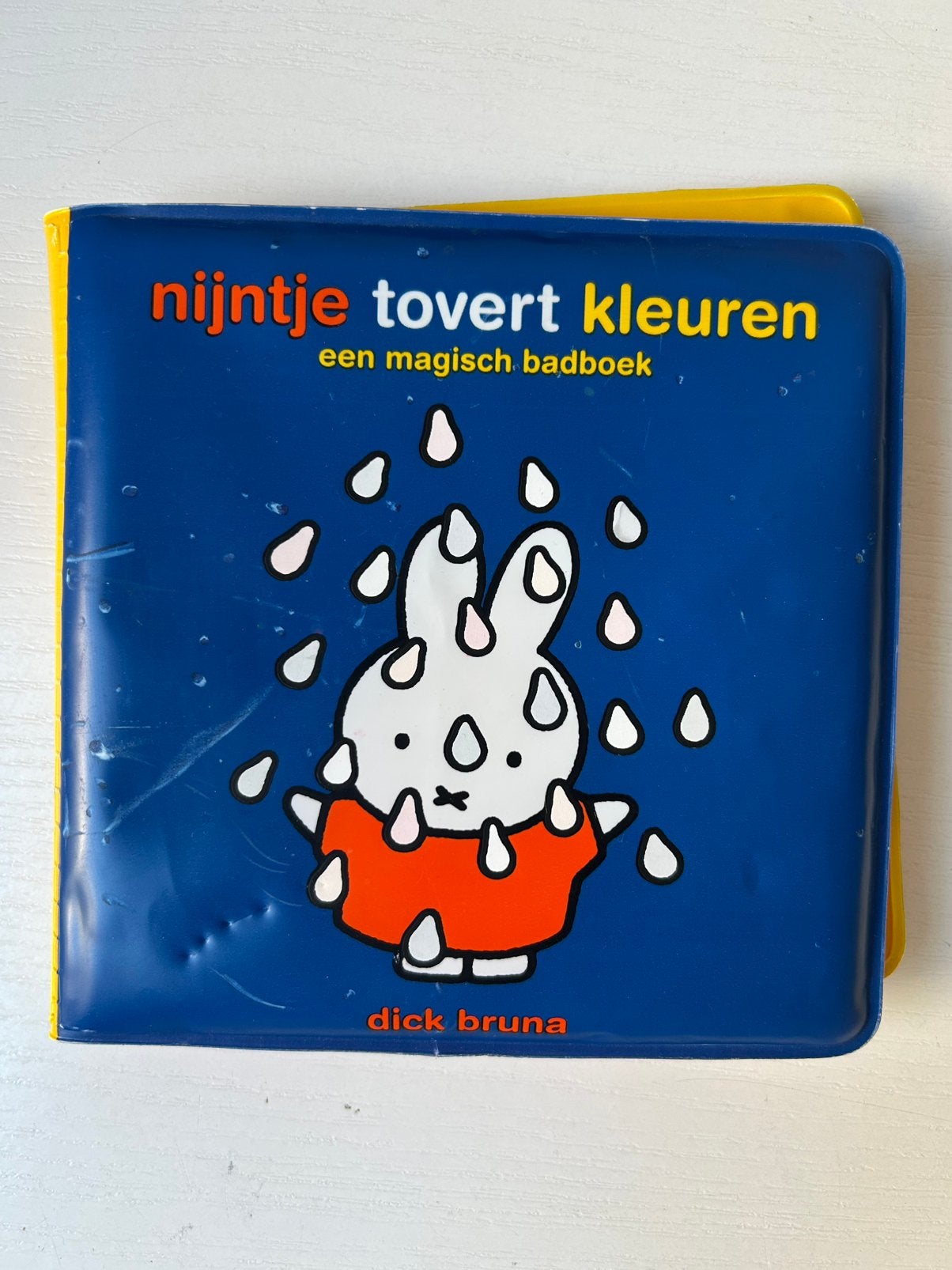 Dick Bruna - nijntje tovert kleuren, Gelezen, Non-fictie, Ophalen of Verzenden, Dick Bruna