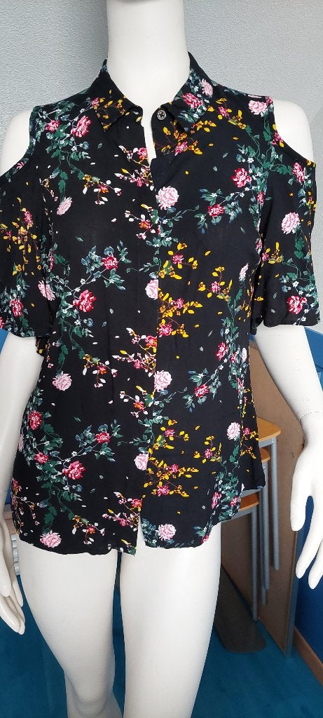 zwart gebloemd blousje maat m merk eksept van shoeby, Maat 38/40 (M), Zwart, Ophalen of Verzenden, Zo goed als nieuw