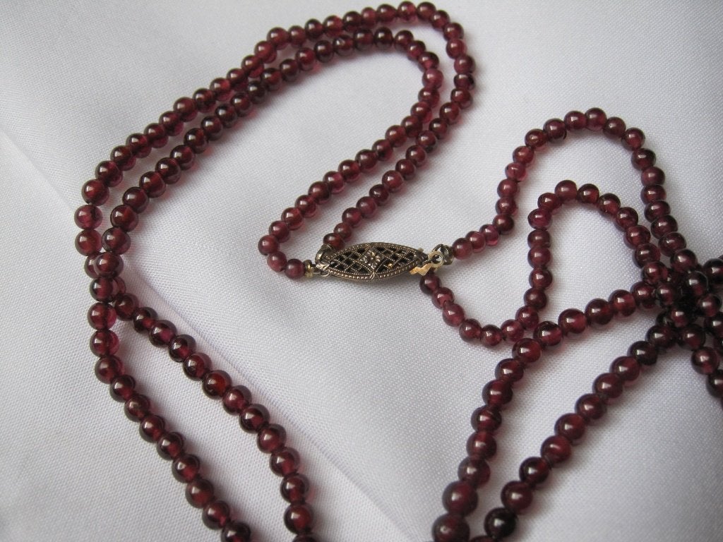 Ketting twee strengen granaat edelsteen kralen 42 cm, Verzenden, Overige materialen, Ketting, Met edelsteen