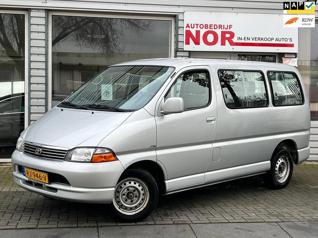 Toyota HiAce 2.5 D4-D 100 Exec., Auto's, Toyota, Automaat, Gebruikt, Overige modellen, 2000 kg