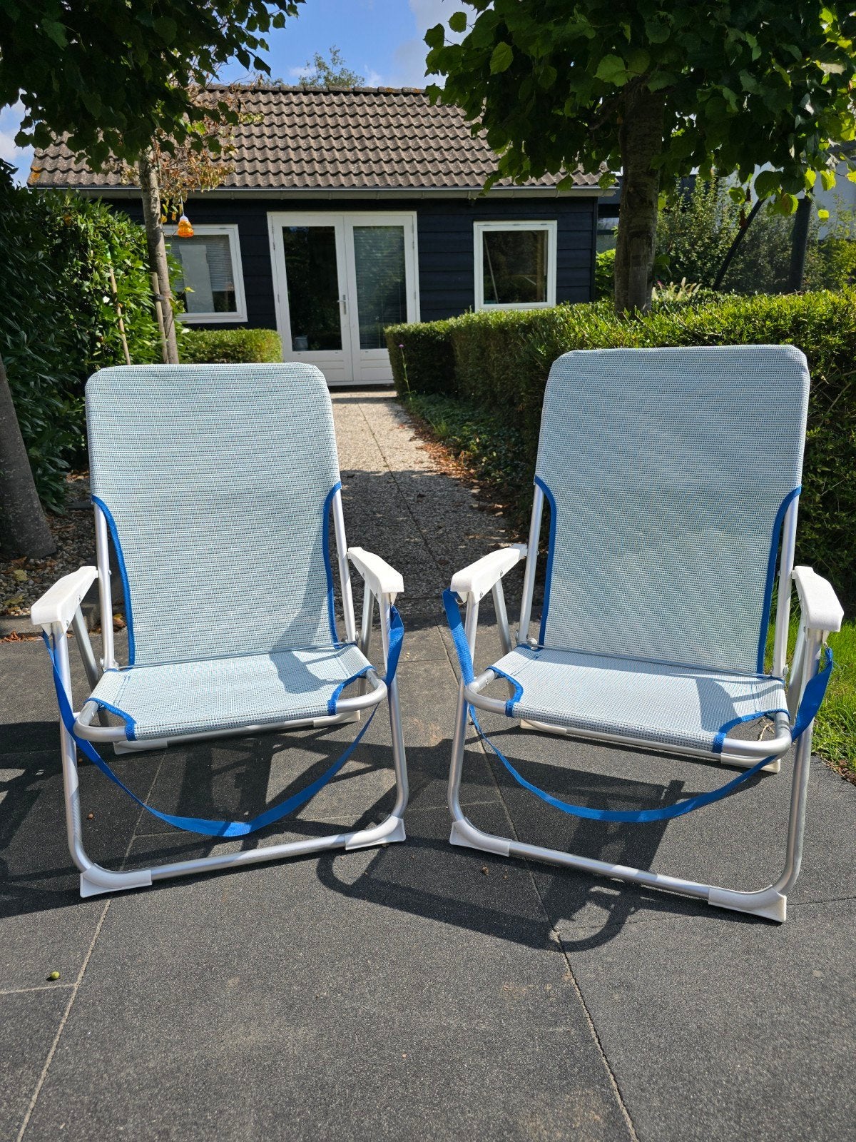 Kampeer-/strandstoeltjes kind - 2 stuks, Caravans en Kamperen, Kampeermeubelen, Ophalen, Zo goed als nieuw, Campingstoel