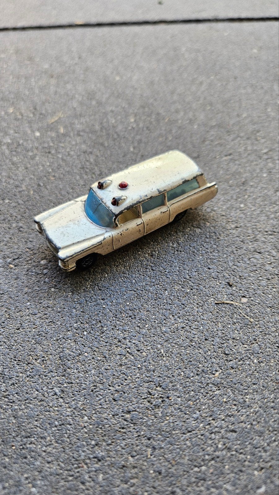 Matchbox Cadillac Ambulance, Ophalen of Verzenden, Auto