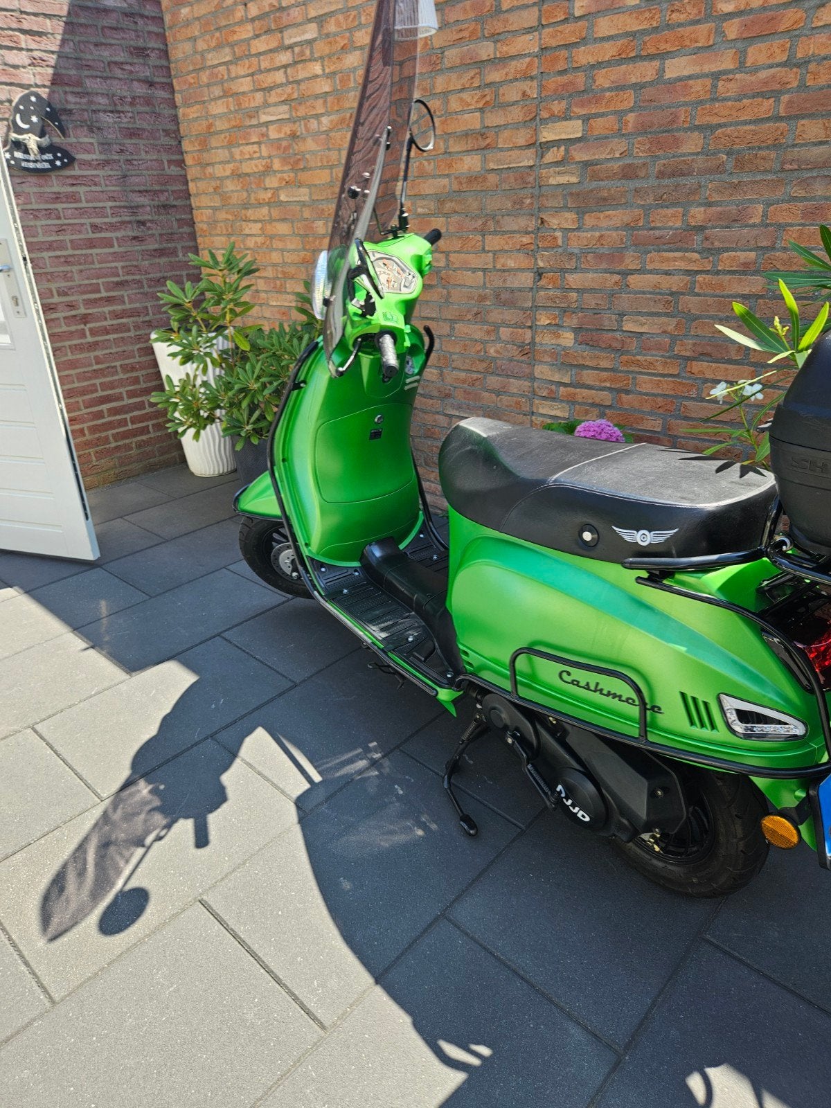 DJJD Cashmere snor scooter, Zo goed als nieuw, Benzine, Ophalen, Overige merken