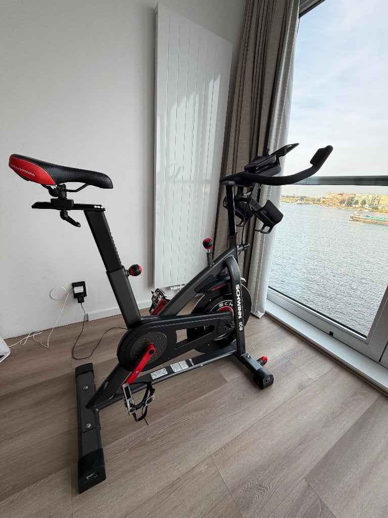 Scwinn IC8 / 800IC Indoor Spinning Bike with Bluetooth, Ophalen, Zo goed als nieuw, Overige typen