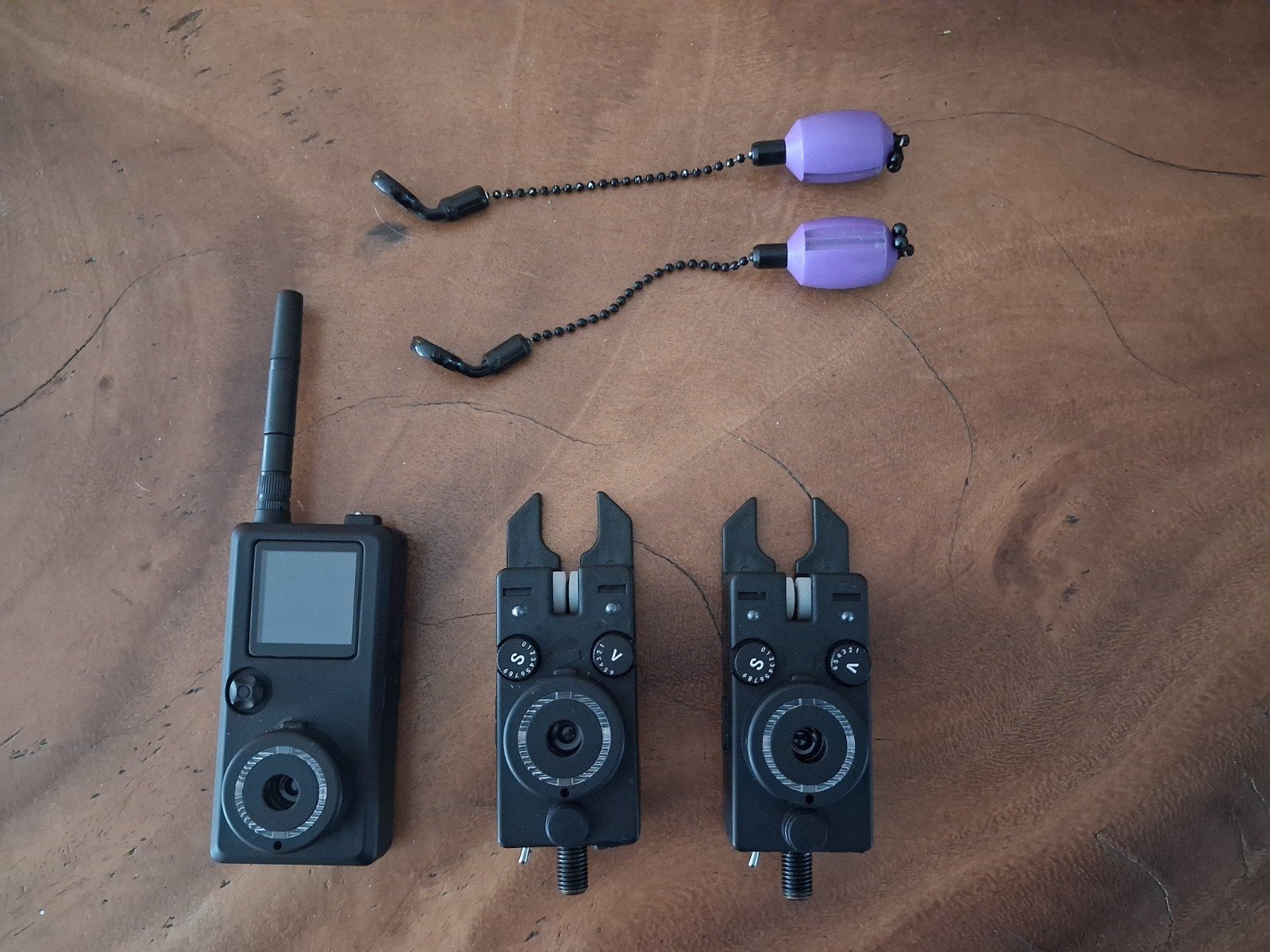 Beetackle Beetmelderset 2+1 met Fox Hangers, Ophalen of Verzenden, Zo goed als nieuw, Complete set