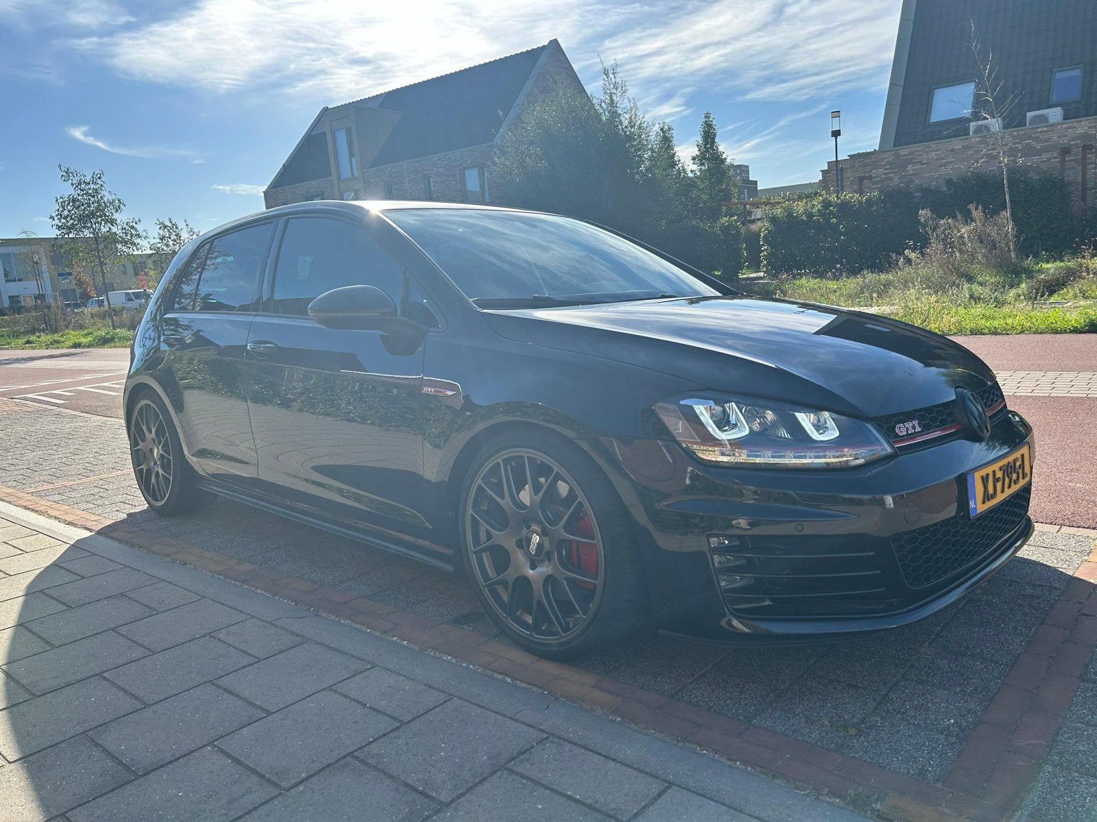 Volkswagen Golf 2.0 GTI 300pk dsg, Auto's, 4 cilinders, 1984 cc, Zwart, 1324 kg