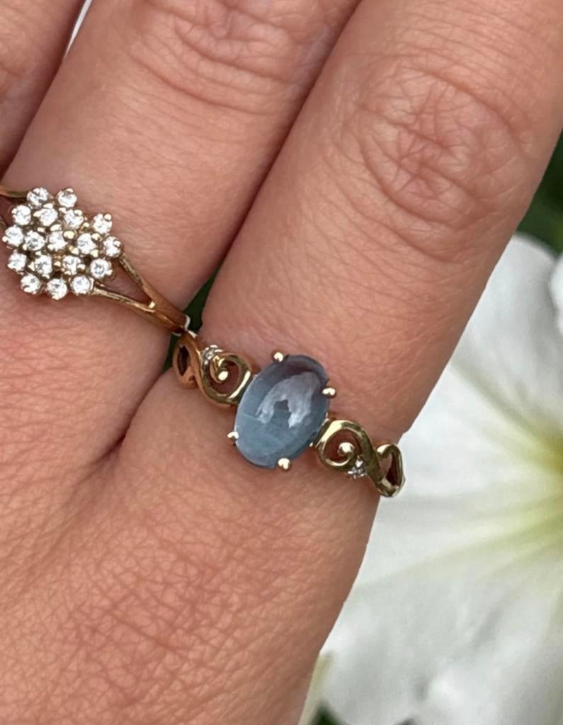 9 karaat gouden ring met blauwe steen, 18 tot 19, Zo goed als nieuw, Dame, Goud