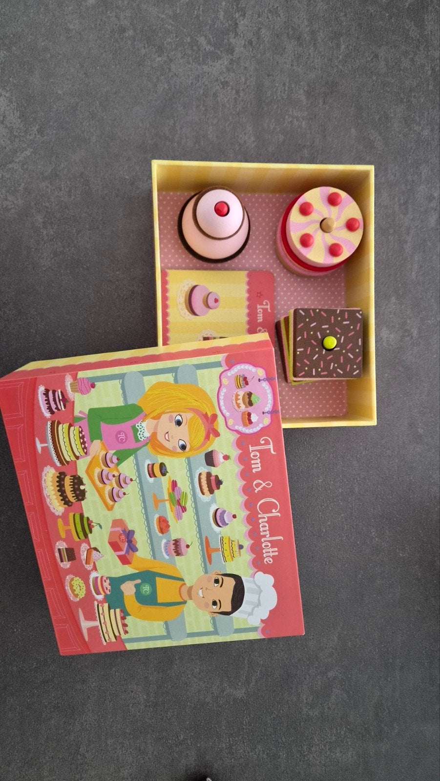 Djeco Patisserieset Charlotte & Tom - Mini-Bakkertjes, Ophalen of Verzenden, Zo goed als nieuw, Knutselen