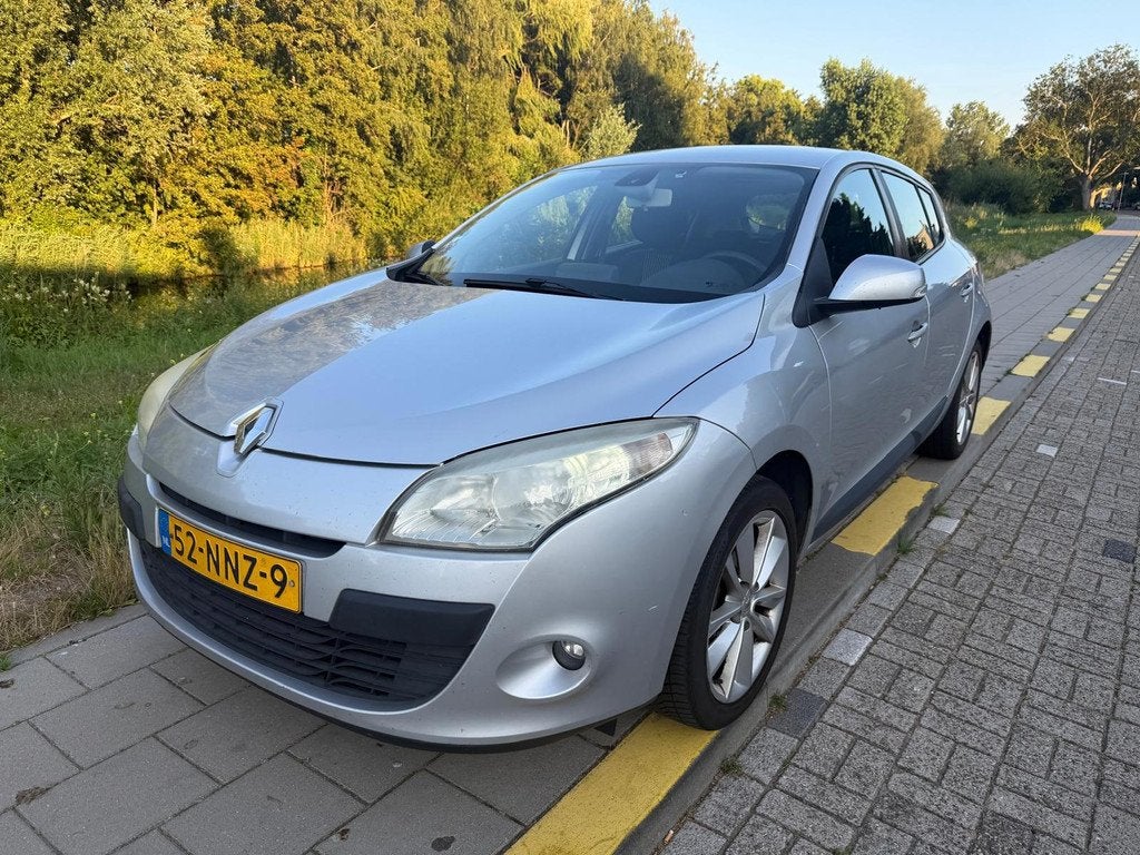 Renault Mégane 1.6 Celsium, Auto's, Renault, Euro 5, Gebruikt, 4 cilinders, Bedrijf