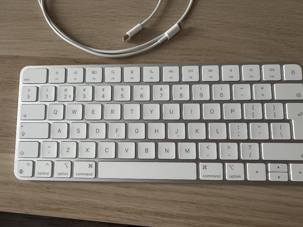 Apple Magic Toetsenbord, Ophalen, Zo goed als nieuw, Draadloos, Qwerty