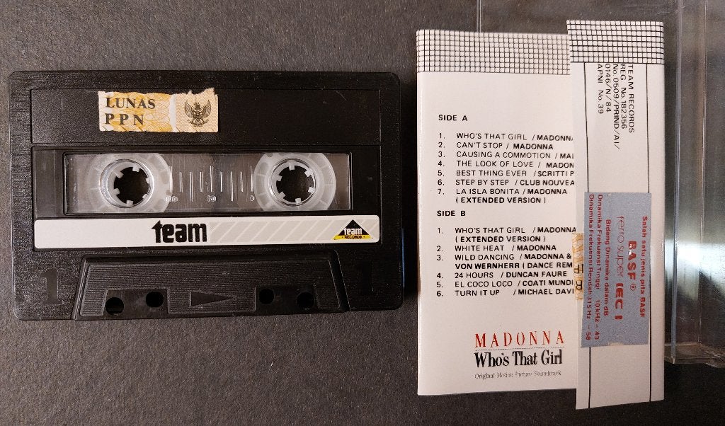 Madonna CASSETTE Who's That Girl Indonesie ZELDZAAM, Gebruikt, Verzenden, 1 bandje, NvT