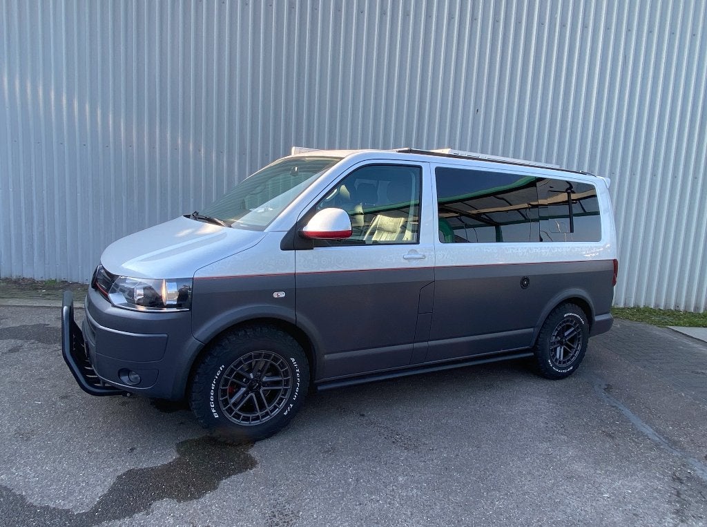 Stoere Off-Grid VW Transporter Camper T5.1 / 2015 / 88.385km, Buscamper of Camperbus, Volkswagen, Tot en met 2, Bedrijf
