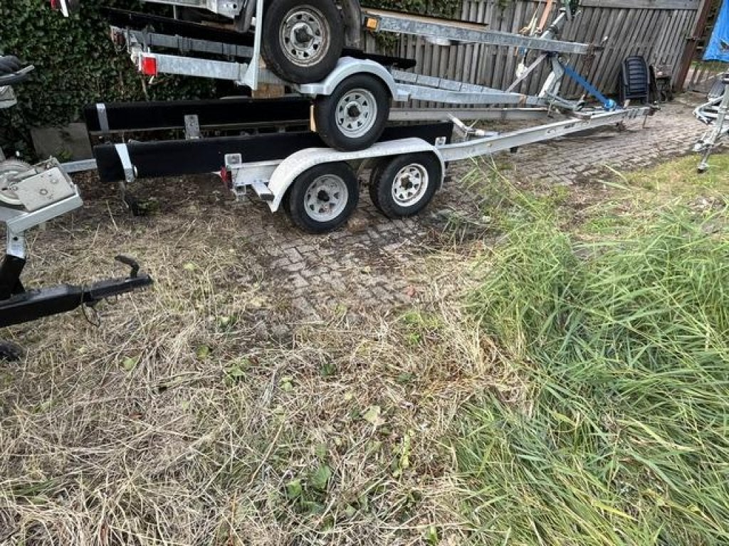 usa dubbel as stallings trailer, Gebruikt