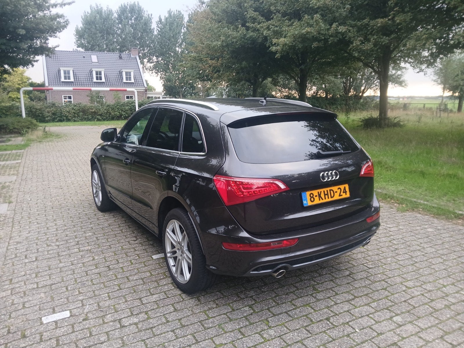 Foto 11 van Audi Q5 3.0 TDI Quattro S-tronic Fabrieksnieuw Stipt