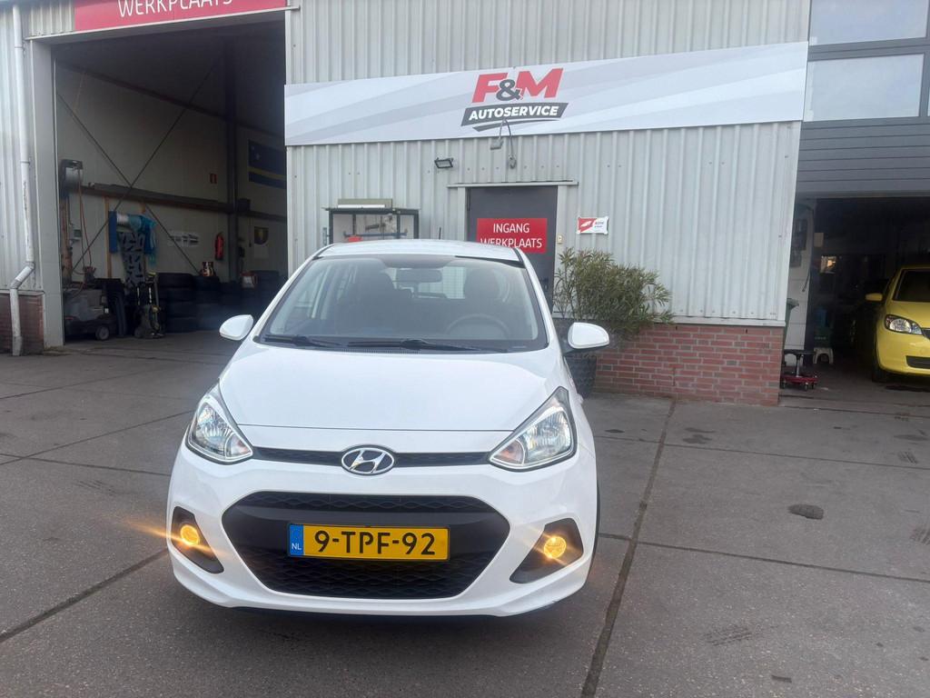 Hyundai i10 1.0i Go! Airco, Voorwielaandrijving, Euro 5, Stof, Gebruikt
