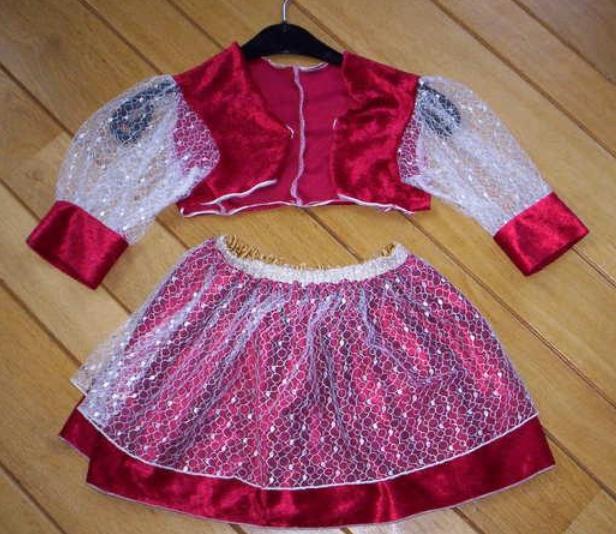 Carnaval: Prinses rood maat 116 - 128, Ophalen of Verzenden, Zo goed als nieuw, 122 t/m 128, Meisje