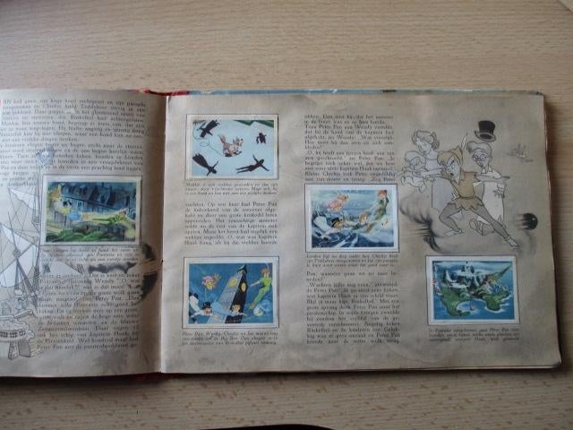 Disney Peter Pan plaatjesboek  Margriet compleet, Ophalen of Verzenden, Overige figuren, Gebruikt, Beeldje of Figuurtje