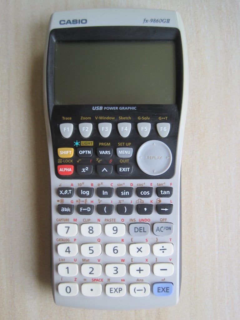 007 - grafische rekenmachine CASIO fx-9860Gll, Diversen, Verzenden, Grafische rekenmachine, Gebruikt