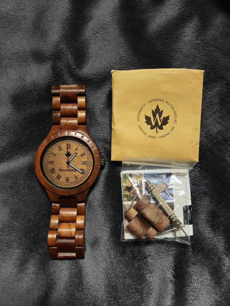 Horloge, Sieraden, Tassen en Uiterlijk, Horloges | Heren, Overige materialen, Leer, Polshorloge, Zo goed als nieuw