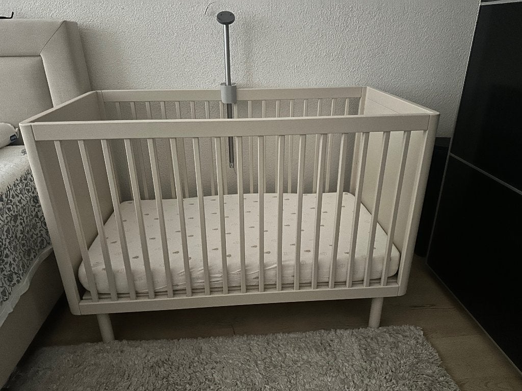 Kidsmill Ridge Ledikant met matras Oatmeal 60x120, Ophalen, Zo goed als nieuw, Ledikant
